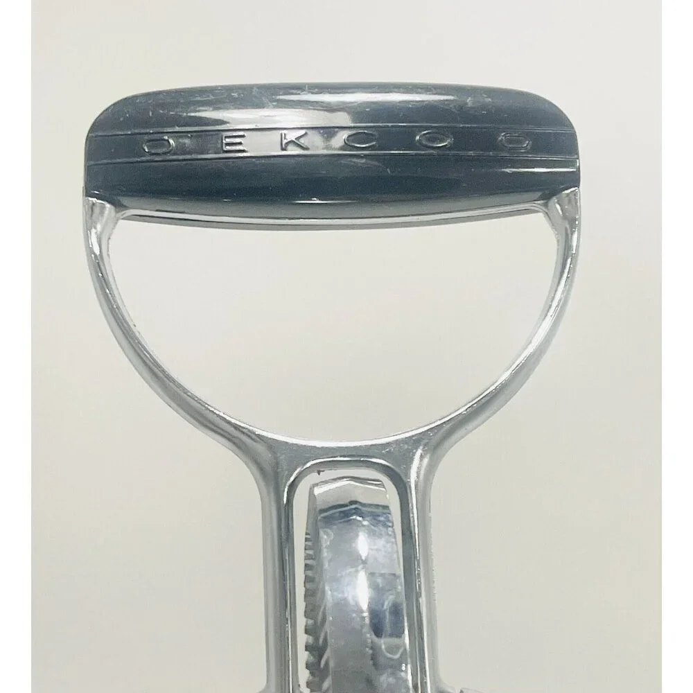 Vintage OEKCOO Stainless Manual Hand Mixer Egg Beater USA Kitchen Baking Black!
